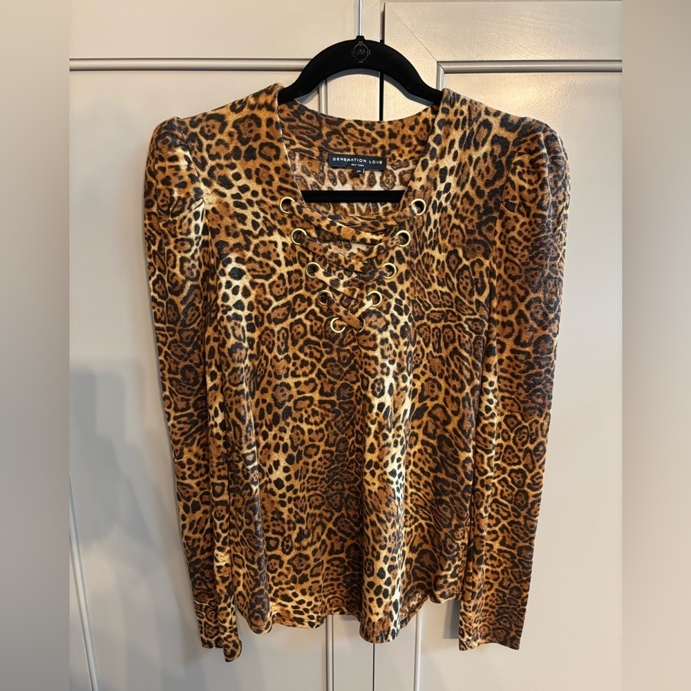 Generation Love  Mandy Leopard Print Lace-up Top XS
Retail $165